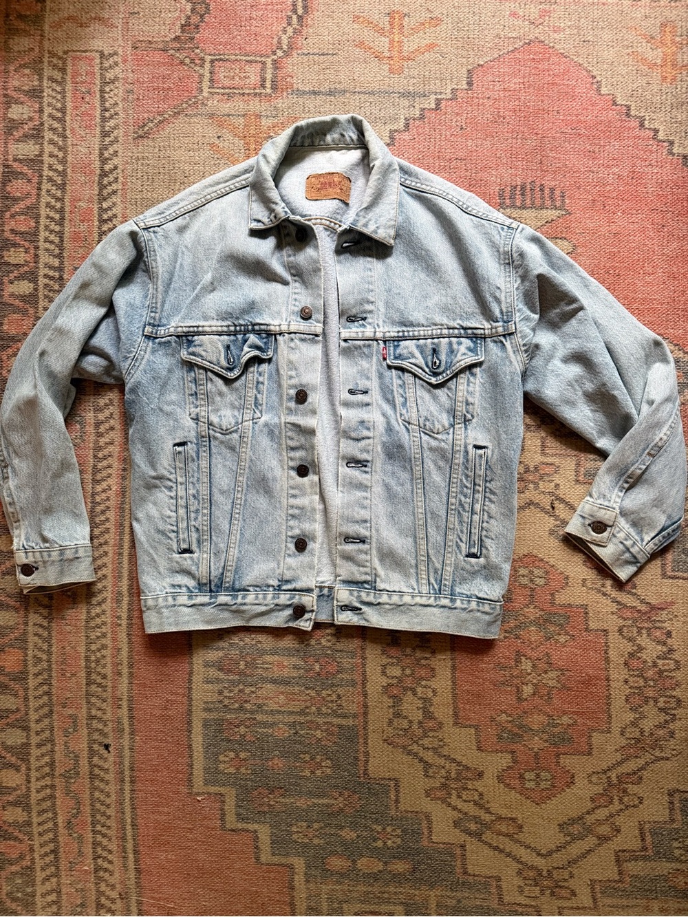 Vintage Levi’s Made in USA Oversized Denim Trucker Jacket